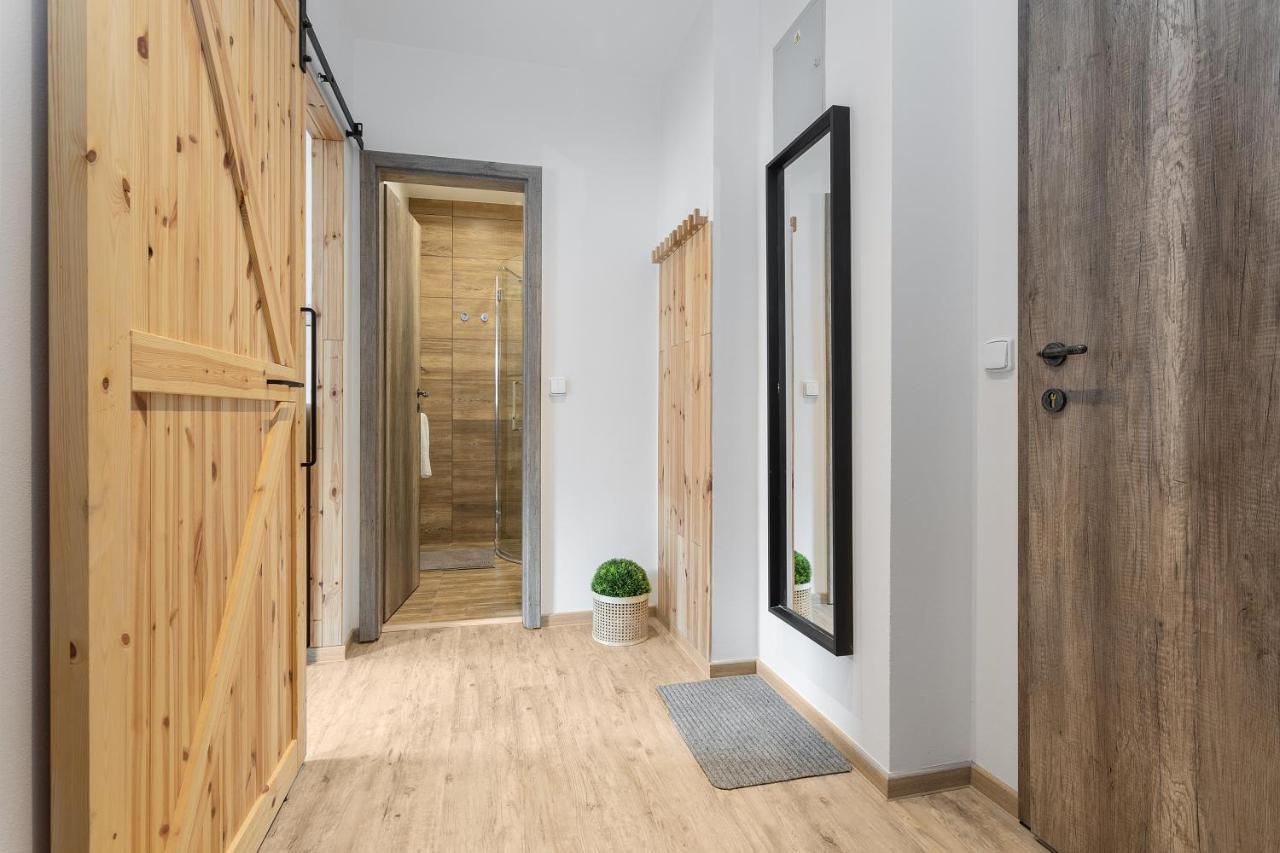 Vlevo Dole Koko Apartment 로끼뜨니쩨나드이제로우 외부 사진